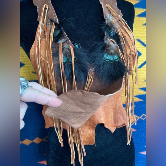 VTG 70’s Deerskin Halter Suede Genuine Leather Feather Handmade Top! - Picture 3 of 11